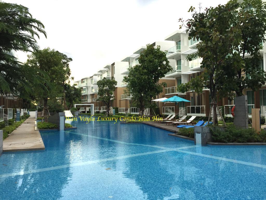 Luxury Beachfront Condo Hua Hin Bagian luar foto
