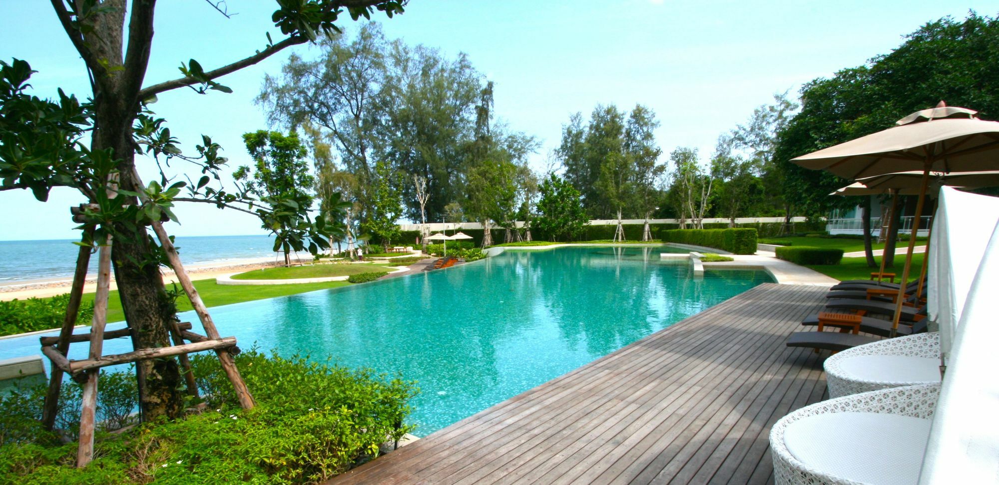 Luxury Beachfront Condo Hua Hin Bagian luar foto